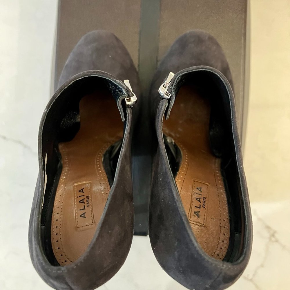 Alaia, Grey Zipper Bootie, Size 39 - image 5